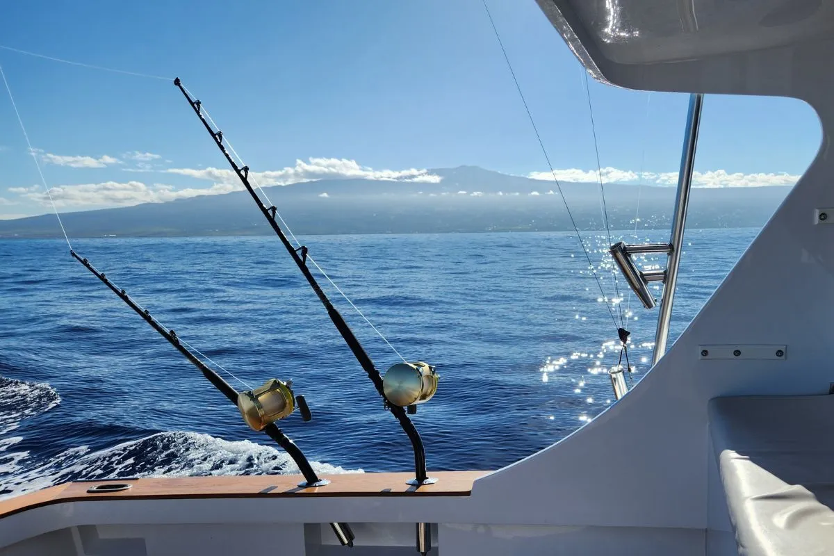 trolling marlin in kona hawaii