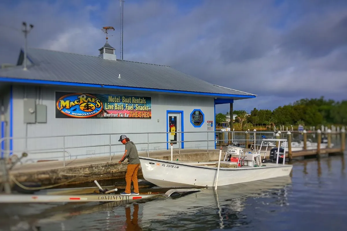 boat ramp at McRae's on the Homosassa River