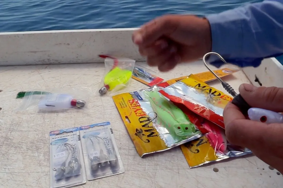 bottom fishing artificial lures