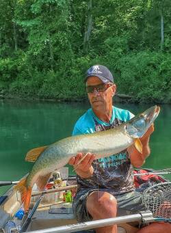 Collins River TN Fishing - Dwayne Hickey