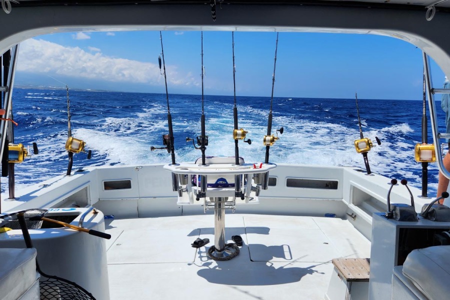 deep sea fishing trolling spread for marlin and tuna