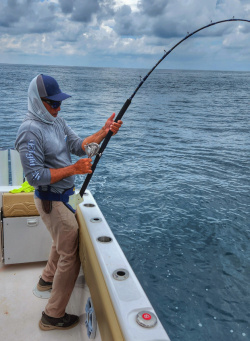 reef fishing rod in Costa Rica aboard Colio with Mike Hennessy
